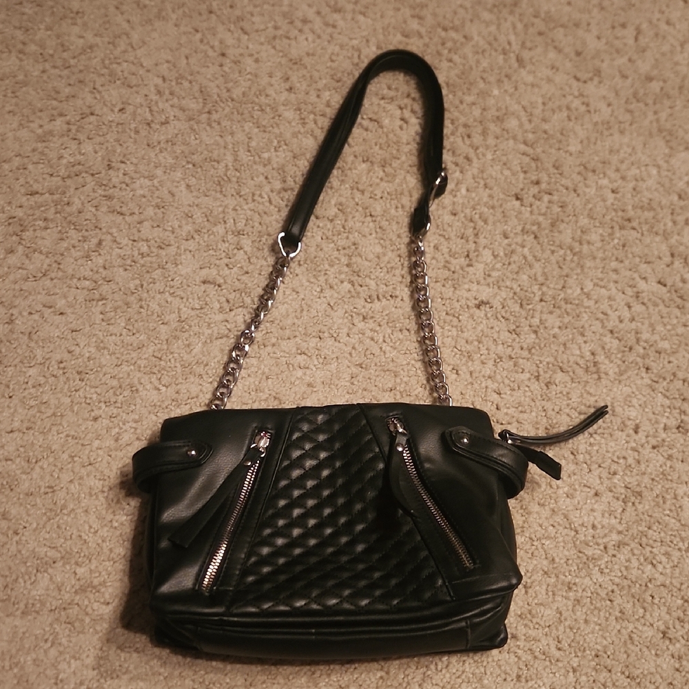 Nicole Miller Black Quilted Shoulder Bag